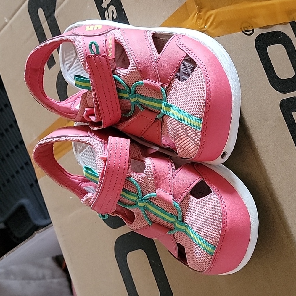 Girls/women sandals